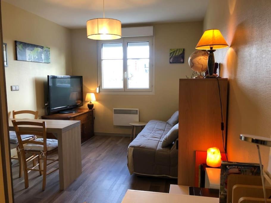 Appartement Plein Centre Le Mans Buitenkant foto